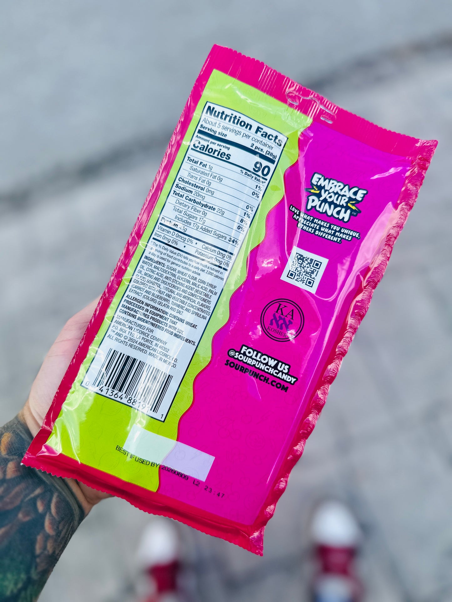 Sour Punch Filled Straws – Cherry Limeade