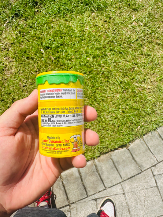 Toxic Waste – Hazardously Sour Candy Drum